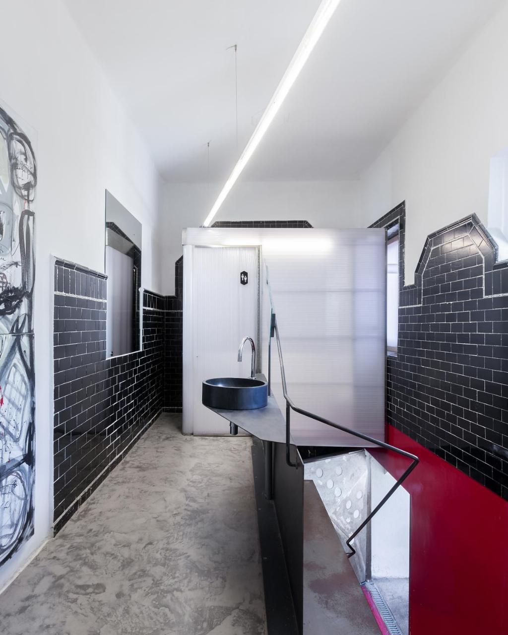 Box Art Hotel - La Torre Collado Mediano Exterior photo